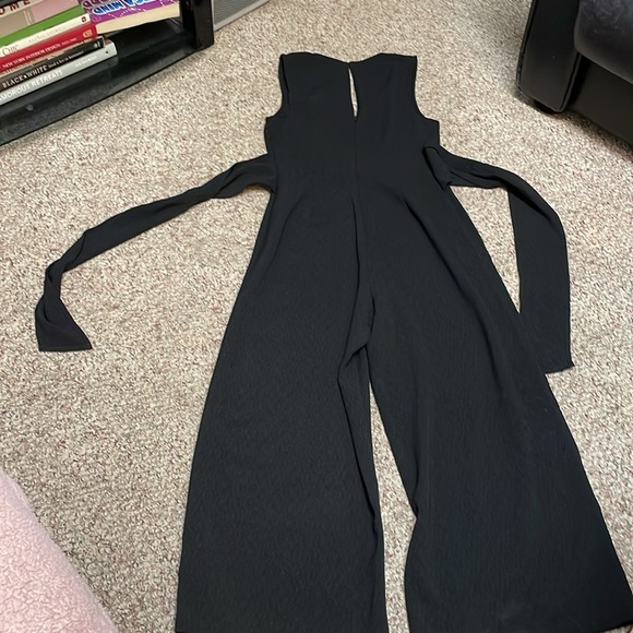 Astr the label wide leg jumpsuit - Picture 9 of 10